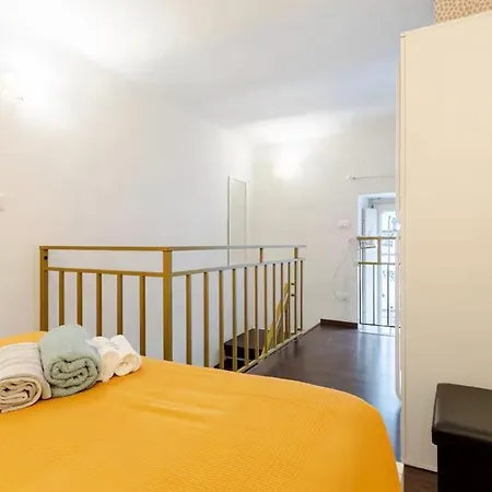 Loft Su Tre Piani A San Salvario Διαμέρισμα