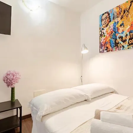 Loft Su Tre Piani A San Salvario Τορίνο