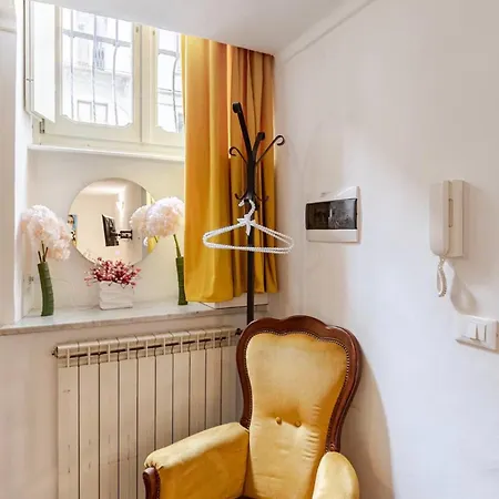 شقة Loft Su Tre Piani A San Salvario *