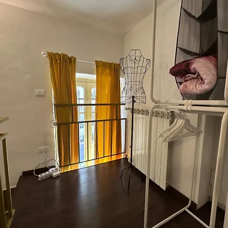 شقة Loft Su Tre Piani A San Salvario *